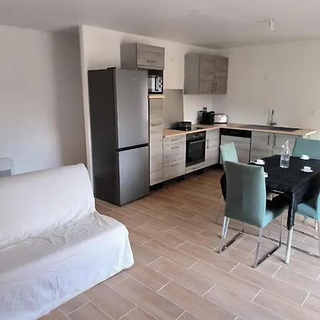 Semesterbostad Maisons A Ecommoy