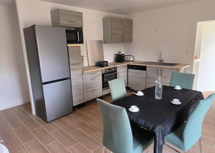 Maisons A Nyaraló *